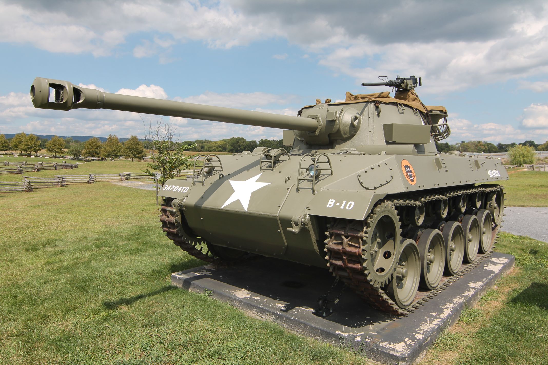 М18 Хелкат гусеницы