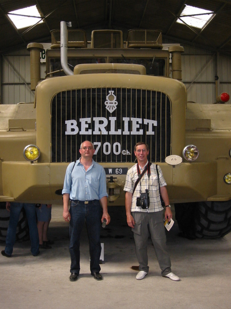 Berliet T 100 :Maquetland.com:: Le monde de la maquette