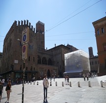 Bologna Palazzo Re Enzo