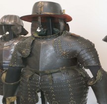 1630 Mousquetaire noir Maison du Roi Cuirasse  avec Dorures Paris Invalide