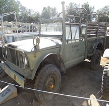 Kaiser 1967 Jeep M715