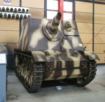 Sturmpanzer IV (Sd.Kfz. 166)  Brumbar Spate