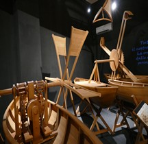 Sciences Leonardo da Vinci Barque à Pédales et Pales Florence Maquette