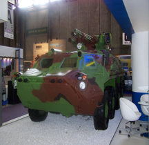 Ukraine  BTR 4 Parus Eurosatory 2012