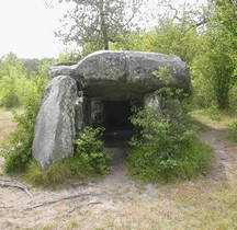 Maine et Loire Baugé Dolmen de pontigne dit Pierre Couverte