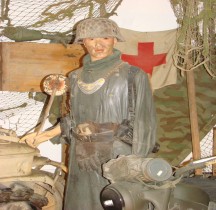 1944 Feldgendarmerie Wettermantel (Regenmantel) Wehrmacht Kradmelder Normandie