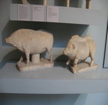 Religion Statues Animaux Sacrifiés Porcs Londres BM