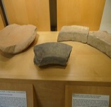 Génie Civil Hydraulique Puit Putealis Margelle Bazzano