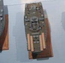 Landing Craft Infantry Small Maquette Paris