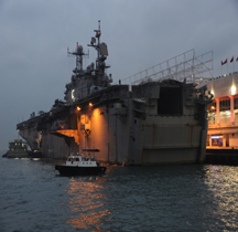 Amphibious assault ship USS Peleliu LHA-5