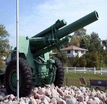 Obusier M 114 155 mm