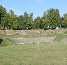 Saône et Loire Autun Théatre Romain