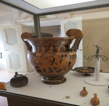 Grece Attique Cratère à Volutes Dionysos avec Silènes et Menades et Amazonomachie Ferrare