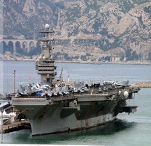 Porte avions USS Harry Truman CVN-75