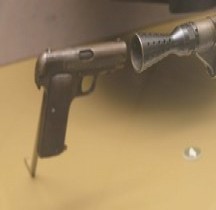 Pistolet automatique 1915 Ruby Saumur