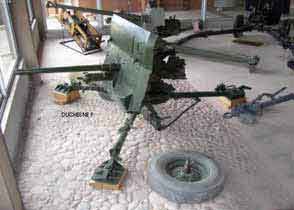 Canon Anti Char 2 pounder Draguignan