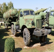 ZIL 157 V Tracteur Citerne La logistique des missiles S-75 Hongrie