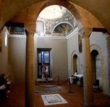 Naples Battistero di San Giovanni in Fonte