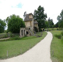 Yvelines Versailles Petit Trianon Hameau reine Moulin