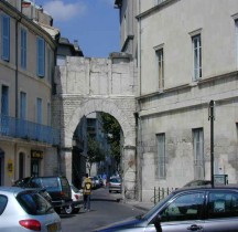 Gard Nimes Enceinte Porte de France