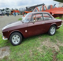 Alfa Romeo 1972 Giulia GT alias coupé Bertone 2000 Toulouse