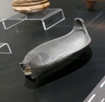 Etrurie Céramique Vase en Forme de Barque Florence Nimes