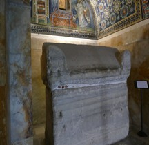 Ravenne Mausolée de Galla Placidia Sarcophage Galla Placidia