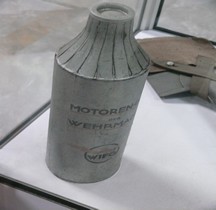 2eGM Carburant 1943 Flasche Motoren-Oel der Wehrmacht Saumur