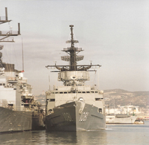 Frégate FF-1081 USS Aylwin Marseille 1990