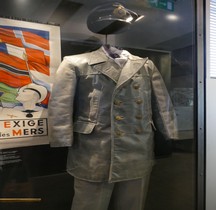 1943 Kriegmarine Graue Lederjacke für seemännisches Personal in beinahe neuwertigem Zustand