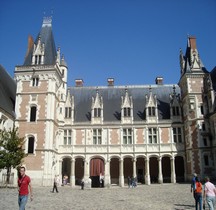Loir et Cher Blois Chateau Aile Louis XII