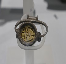 5 Etrurie  Bague avec Scarabée porte Bonheur Rome CMM 2018