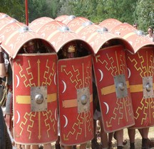 Legion Manoeuvres Militaires Testudo Legio VIII Augusta Arles