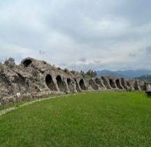 Luni Portus Lunae  Amphithéatre