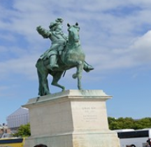 Yvelines Versailles Chateau Statue Equestre Louis XIV