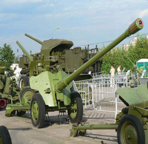 Canon Anti Char D 48 85mm Moscou
