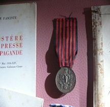 1940 Medaglia commemorativa della spedizione in Albania Coniazione Stefano Johnson-Milano (Crippa Emilio)