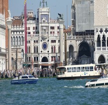 Venise Piazza San Marco Torre dell'Orologio