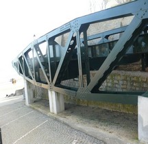 Calvados .Arromanches Passerelle Flottante Whale