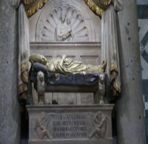 Florence Battistero di San Giovanni Battista  Monumento funebre dell'antipapa Giovanni XXIII