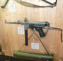 Pistolet Mitrailleur Vigneron ( Bruxelles MRA)