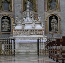 Bologna Basilica San Domenico Arca San Domenico