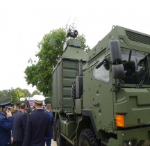 Rheinmetall  RMMV HX 6x6  Version protégée Shelter à mât rétractable (mission ISR/communications)  Eurosatory 2026