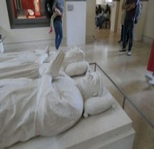 1 Statuaire XV° Gisants 1411 Tombeau Pierre d'Evreux  Catherine Alençonn Louvre Paris