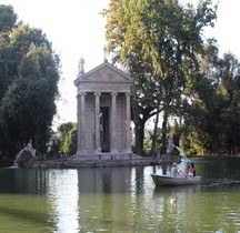 Rome Villa Borghese Jardins Tempio di Esculapio