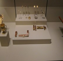 8.3 Moyen Age Mérovingiens Trésor Childeric Paris BnF