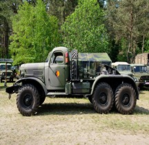 ZIL 157 KD Tracteur