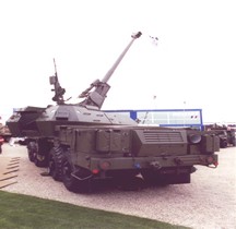 Automoteur 155mm Zuzana Eurosatory 2006