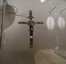 1650 Crucifix-Poignard  Paris Musée Armée