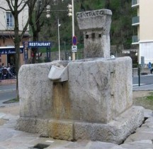 Rhone Lyon Fontaine  Place du Trion